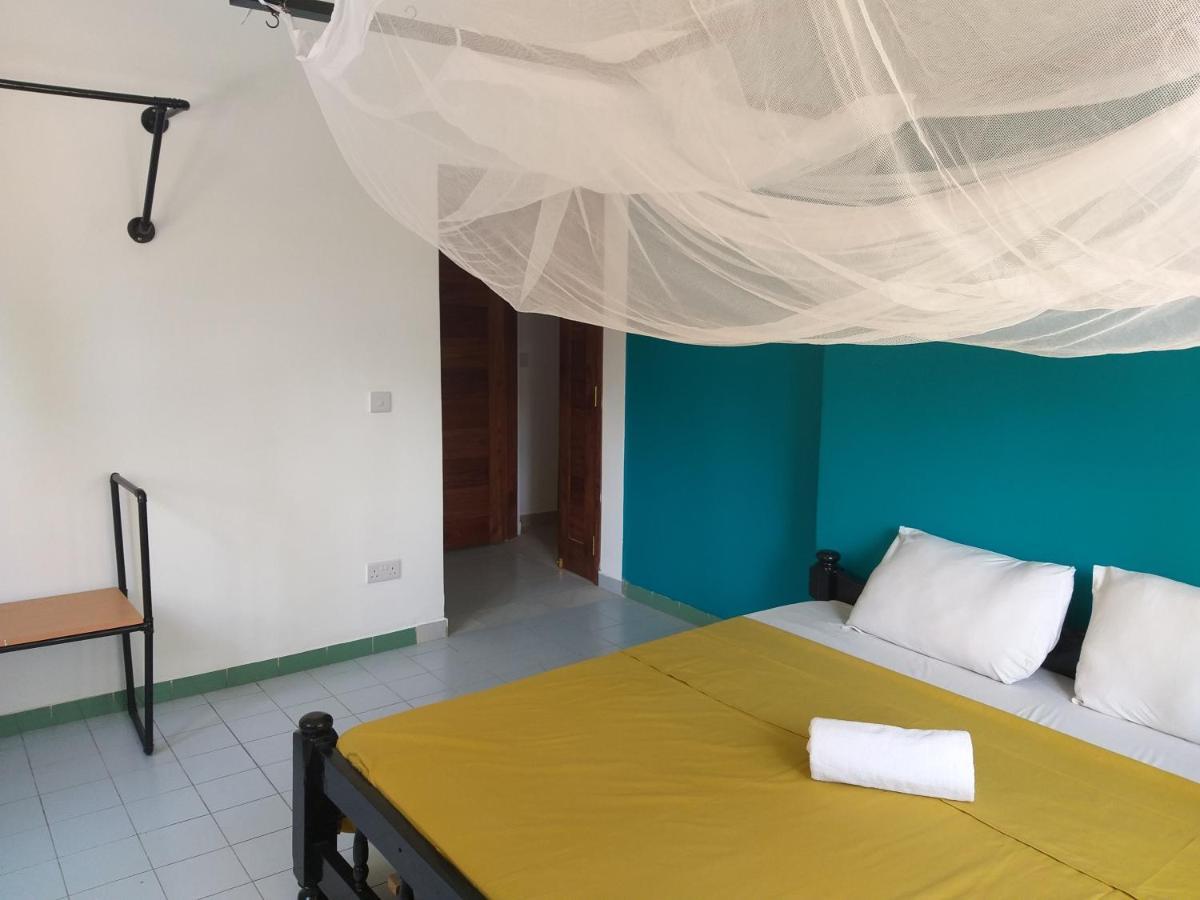 Cefa Hostel Dar es Salaam Ngoại thất bức ảnh